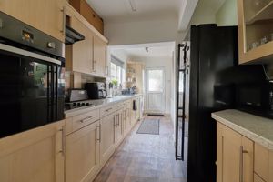 Kitchen- click for photo gallery